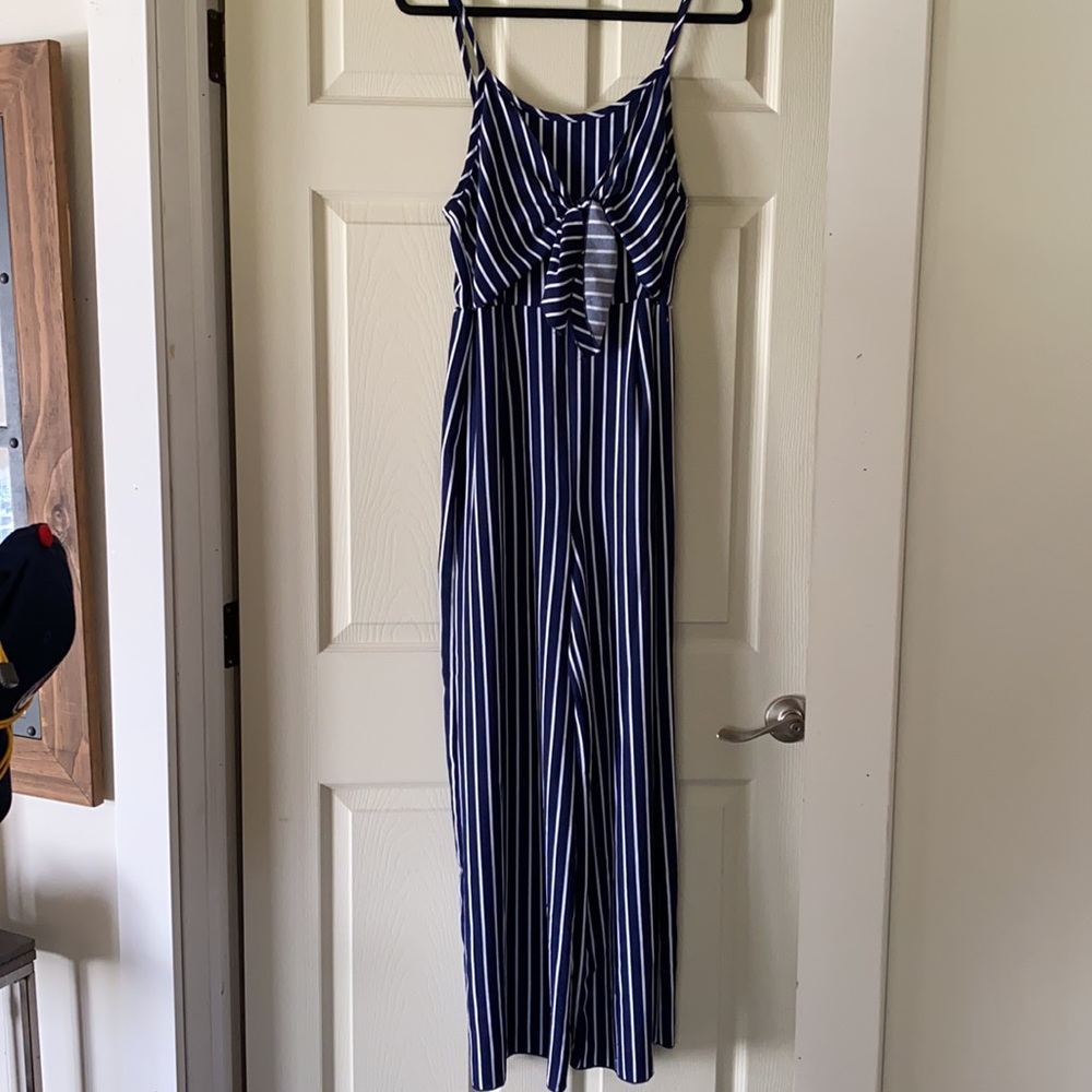 Jumpsuit - Picture 2 of 6